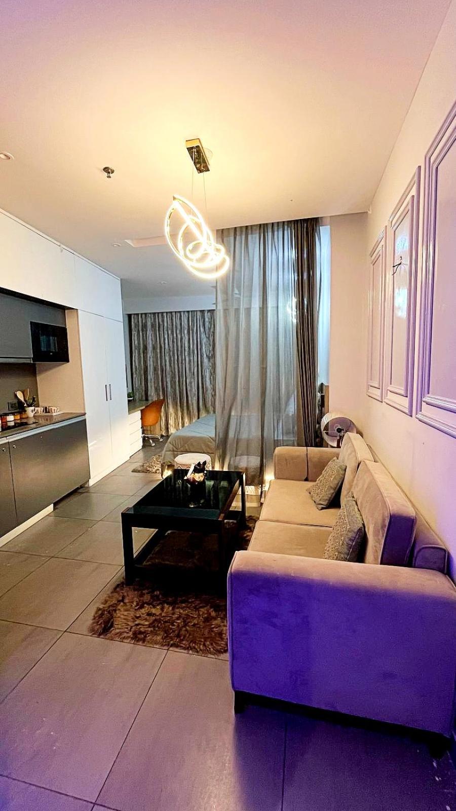 Supernova - Premium Luxurious In Noida