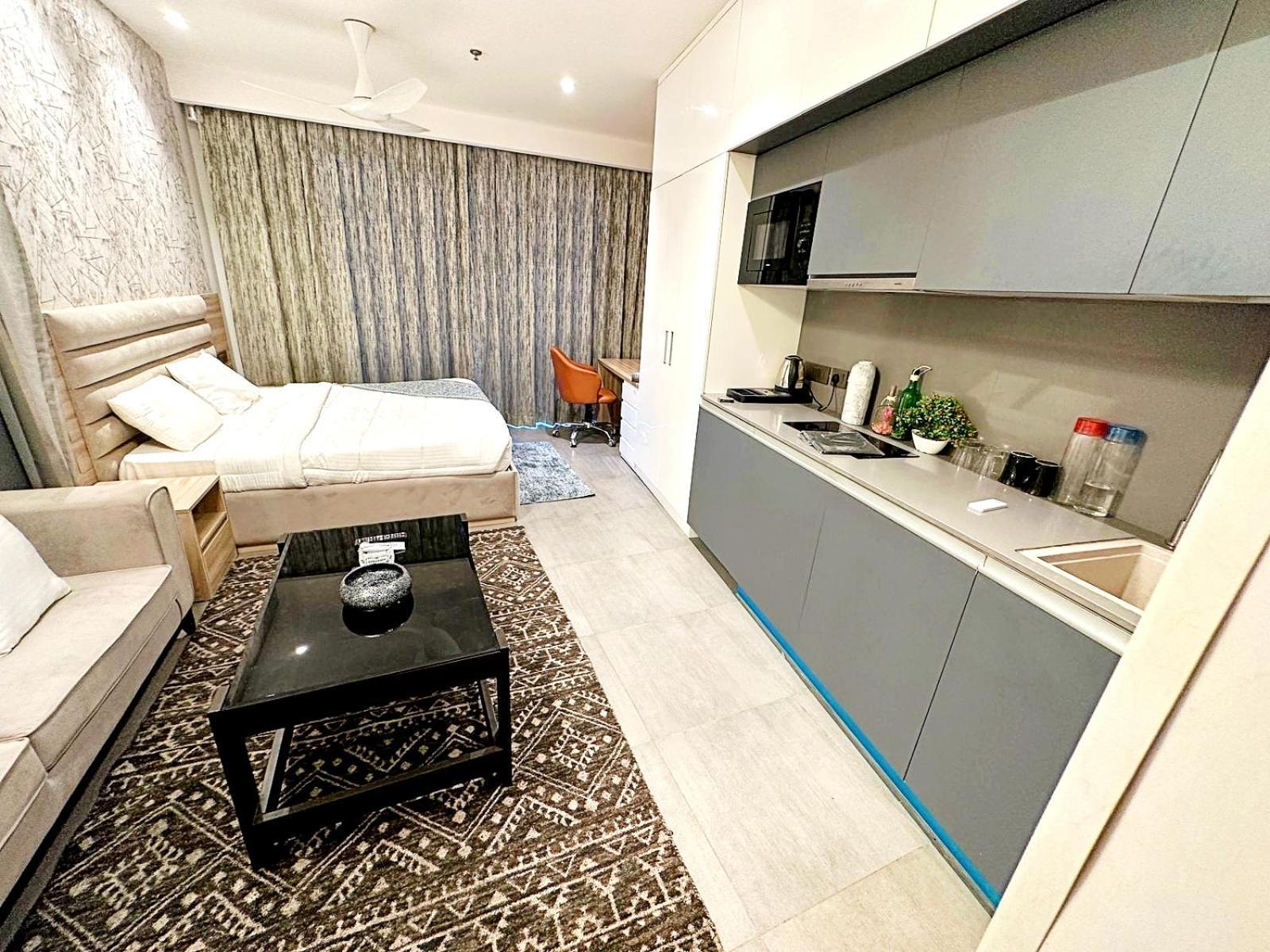 Supernova - Premium Luxurious In Noida Hotel New Delhi